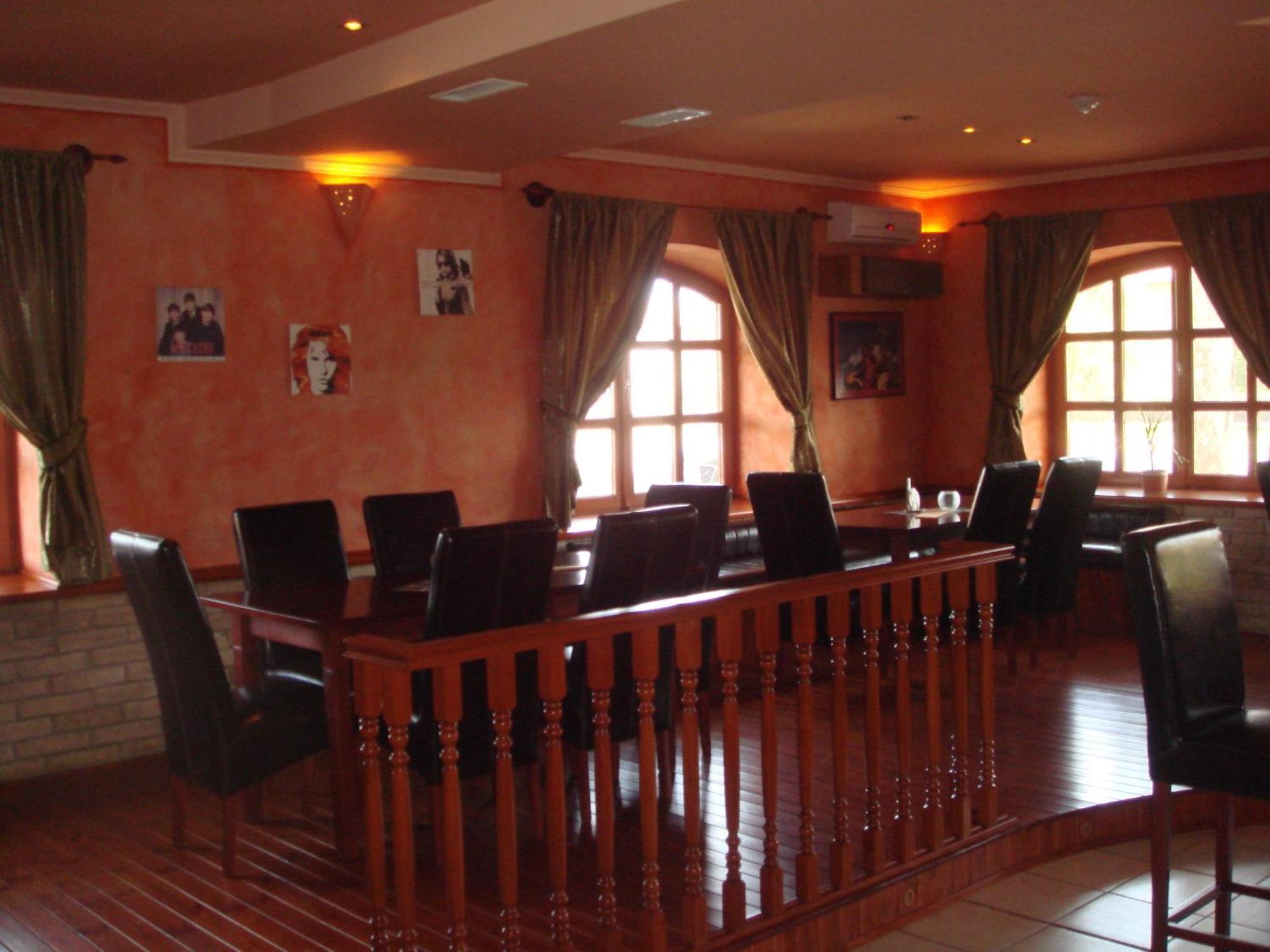 Platan Panzio Bed & Breakfast Nagyszenas Luaran gambar