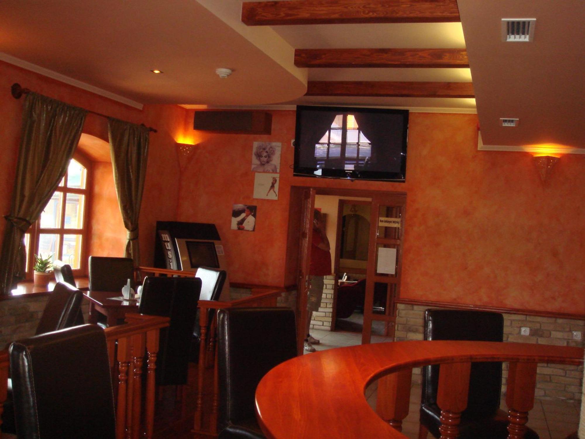 Platan Panzio Bed & Breakfast Nagyszenas Luaran gambar